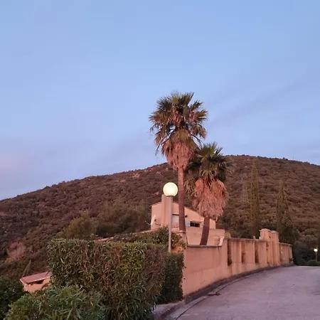 Mountain Beach With Panorama View & Private Pool & Sun Terrasse فيلة *