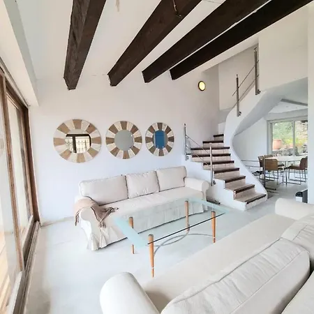 Mountain Beach With Panorama View & Private Pool & Sun Terrasse فيلة *